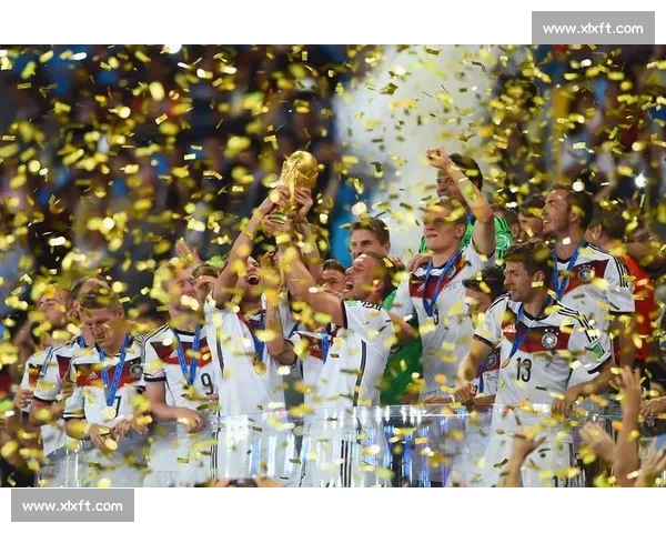 魏登费勒 45 岁生日：多特与卡恩齐送祝福，传奇门神书写忠诚篇章